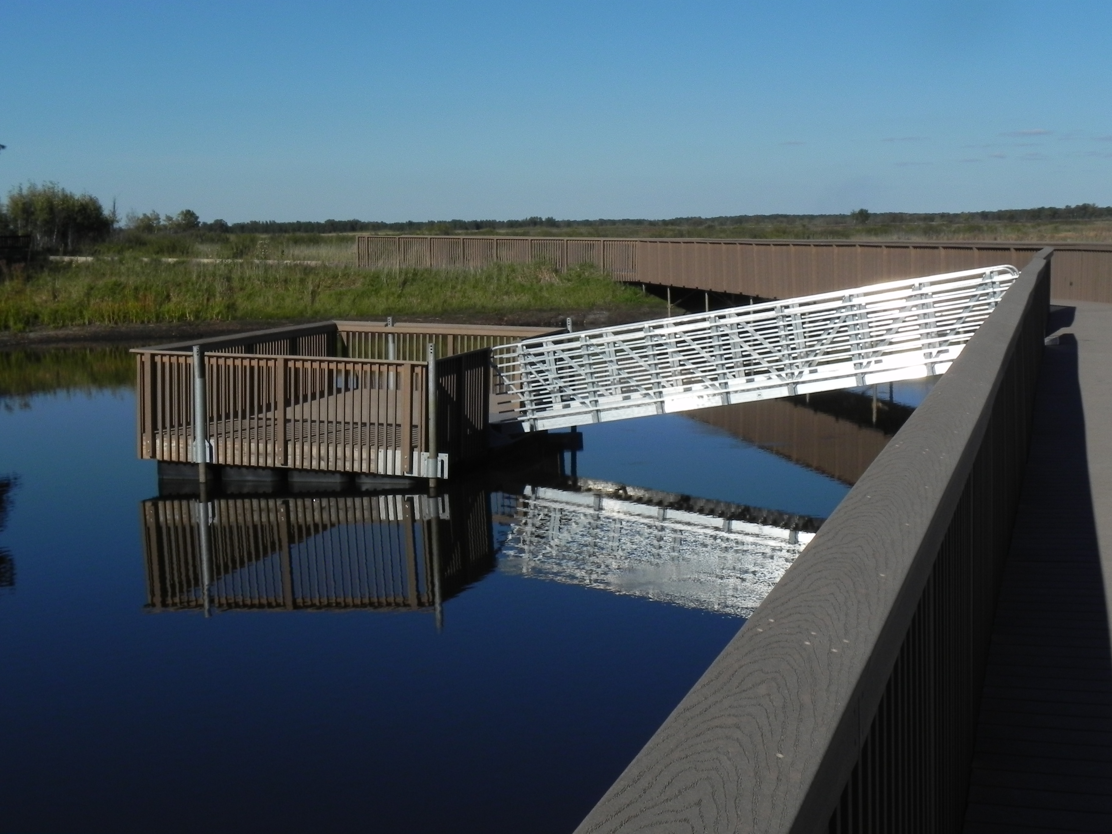 Accessible boardwalk and fishing pier at the Necedah NWR Visitor Center
